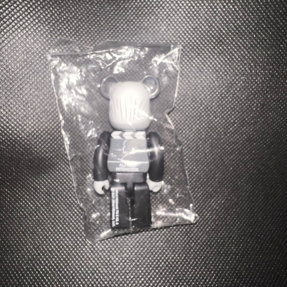 Medicom Be@rbrick 100% Series 43 Horror Alfred Hitchcock - Picture 4 of 4